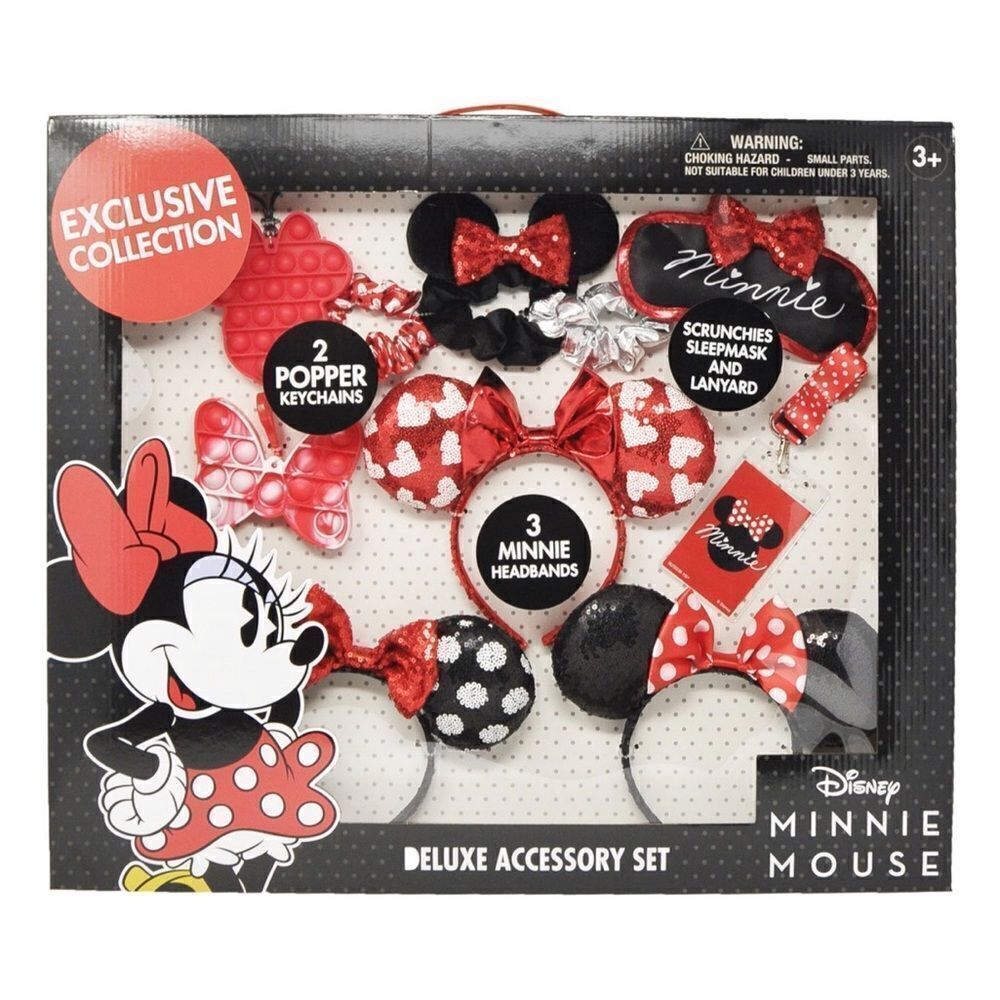 Disney Minnie Mouse Deluxe Accessory Set NWT